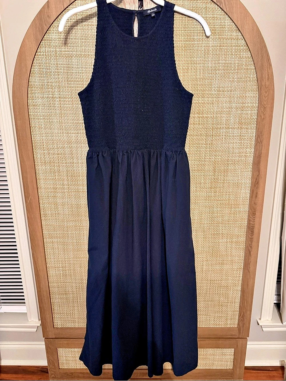 Madewell Smocked Racerback Midi Dress Sleeveless Maxi Dress in Black Size Medium